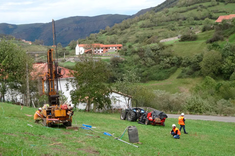 Trabajos Geotécnicos y Geológicos